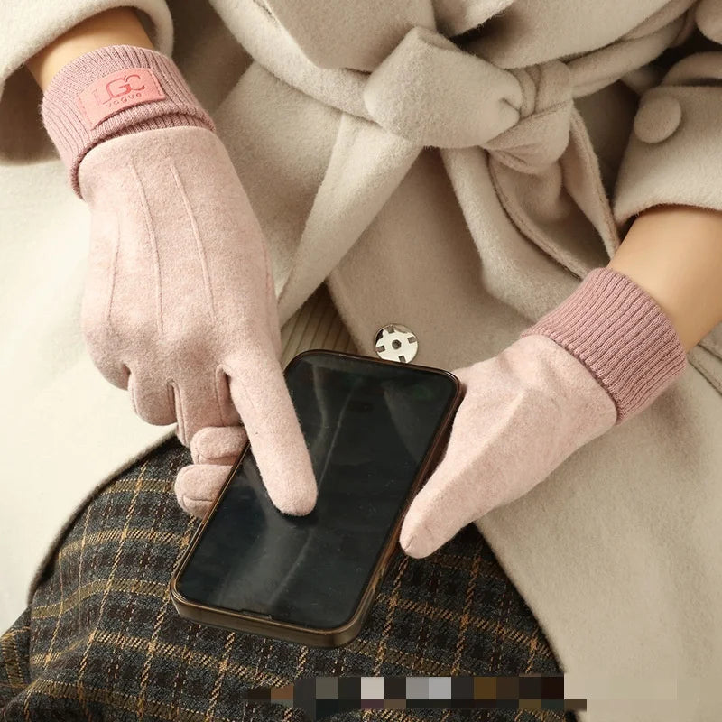 Cashmere-Wool Touchscreen Gloves 4