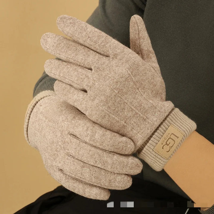 Cashmere-Wool Touchscreen Gloves 8