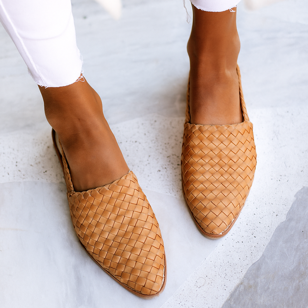 Dana | Most Comfortable Work Shoes 0