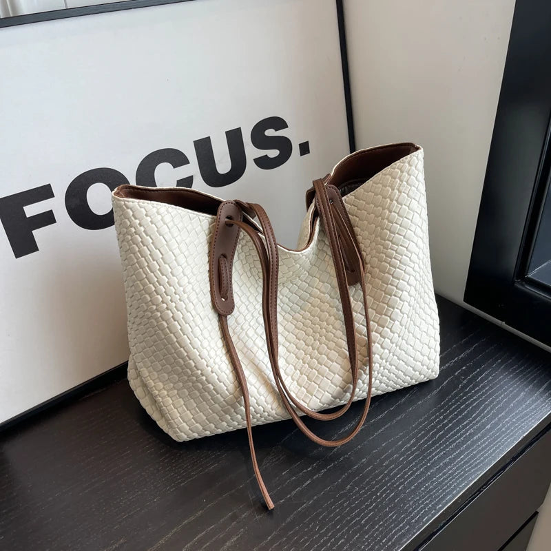 Margot | Chic Woven Tote Bag 8