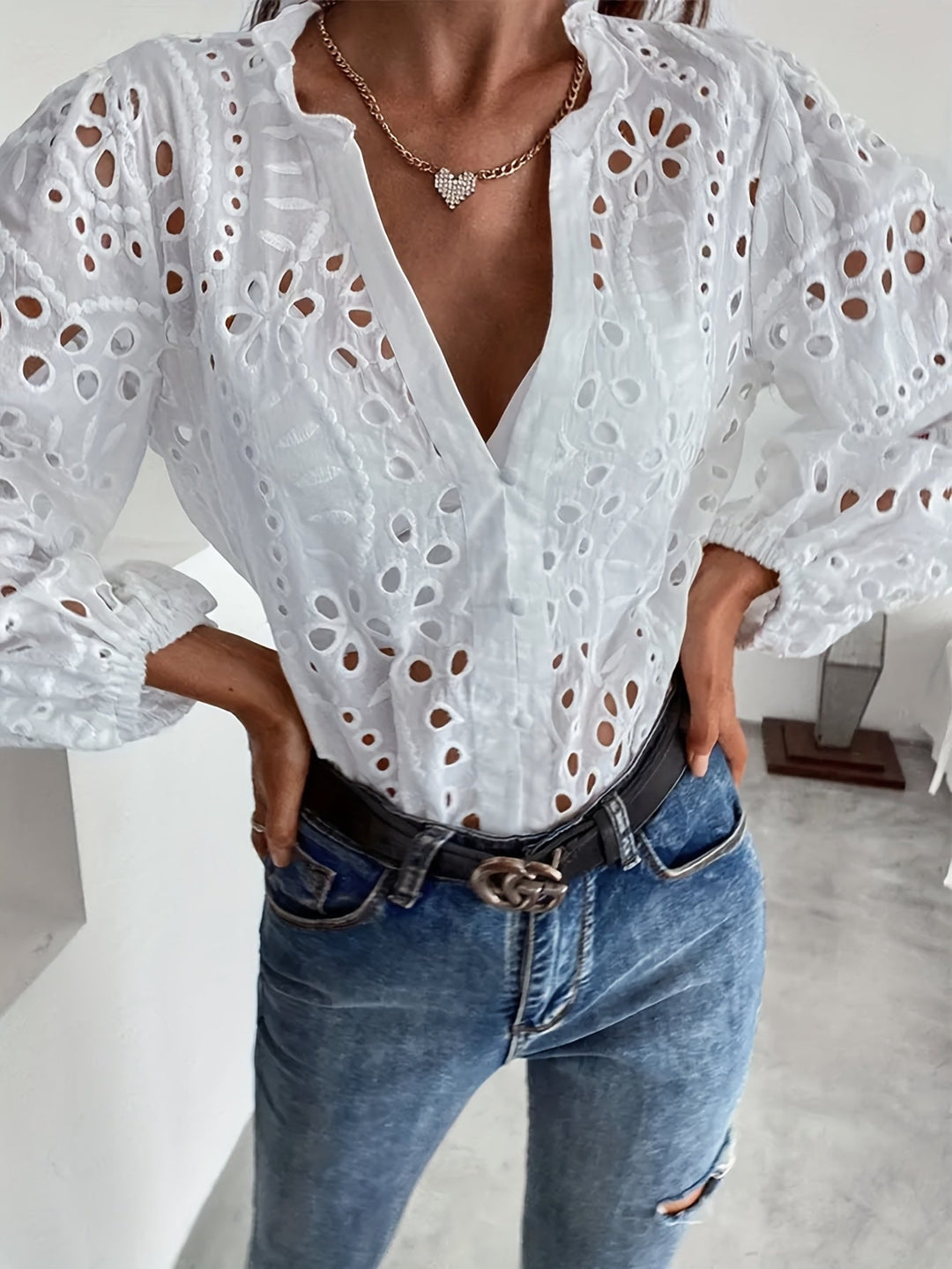 Roselina | Embroidered Long Sleeve Blouse