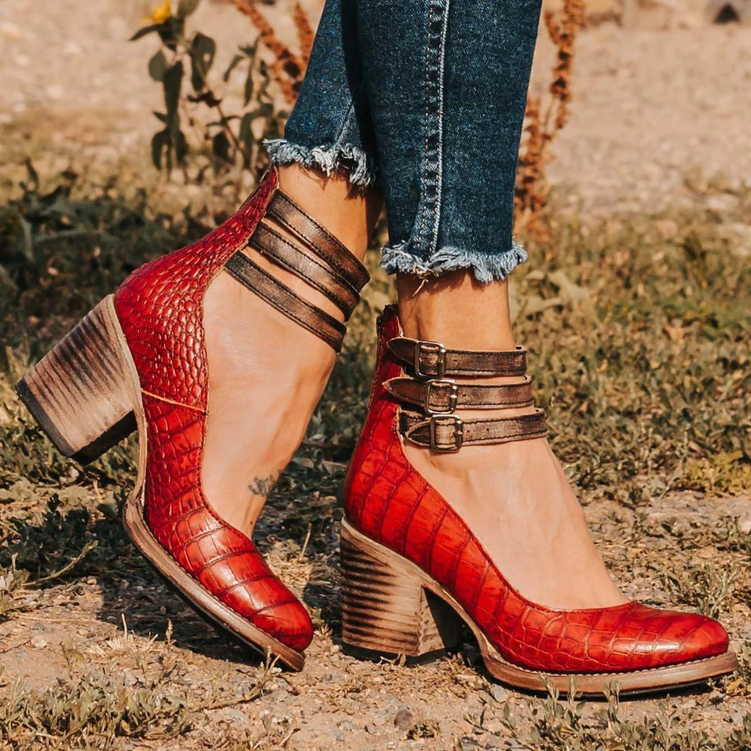 Verona | Vintage Strappy Ankle Strap Heels 6